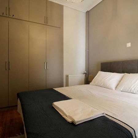 Luxury Flat In Hilton, Central Athens, 3' Metro, Vfm! エクステリア 写真