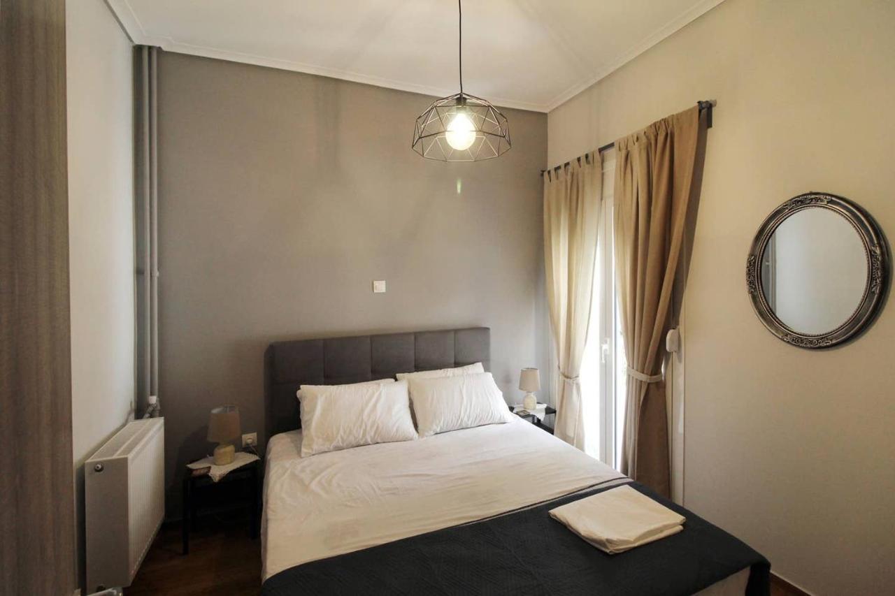 Luxury Flat In Hilton, Central Athens, 3' Metro, Vfm! エクステリア 写真
